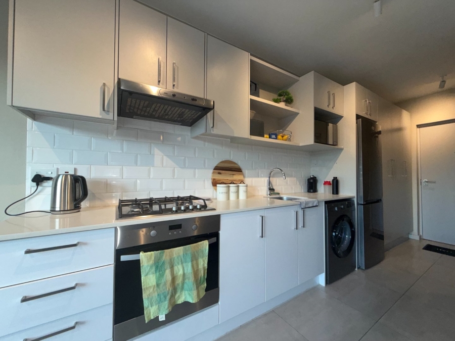  Bedroom Property for Sale in Table View Western Cape